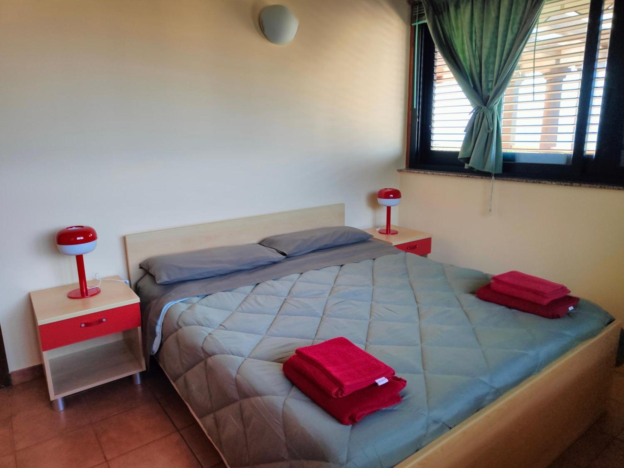 "Appartamento Del Mare Gliaca" Con Vista Isole Eolie,Ampia Terrazza,Wifi E Parcheggio Privato Gratuito Пираино Экстерьер фото